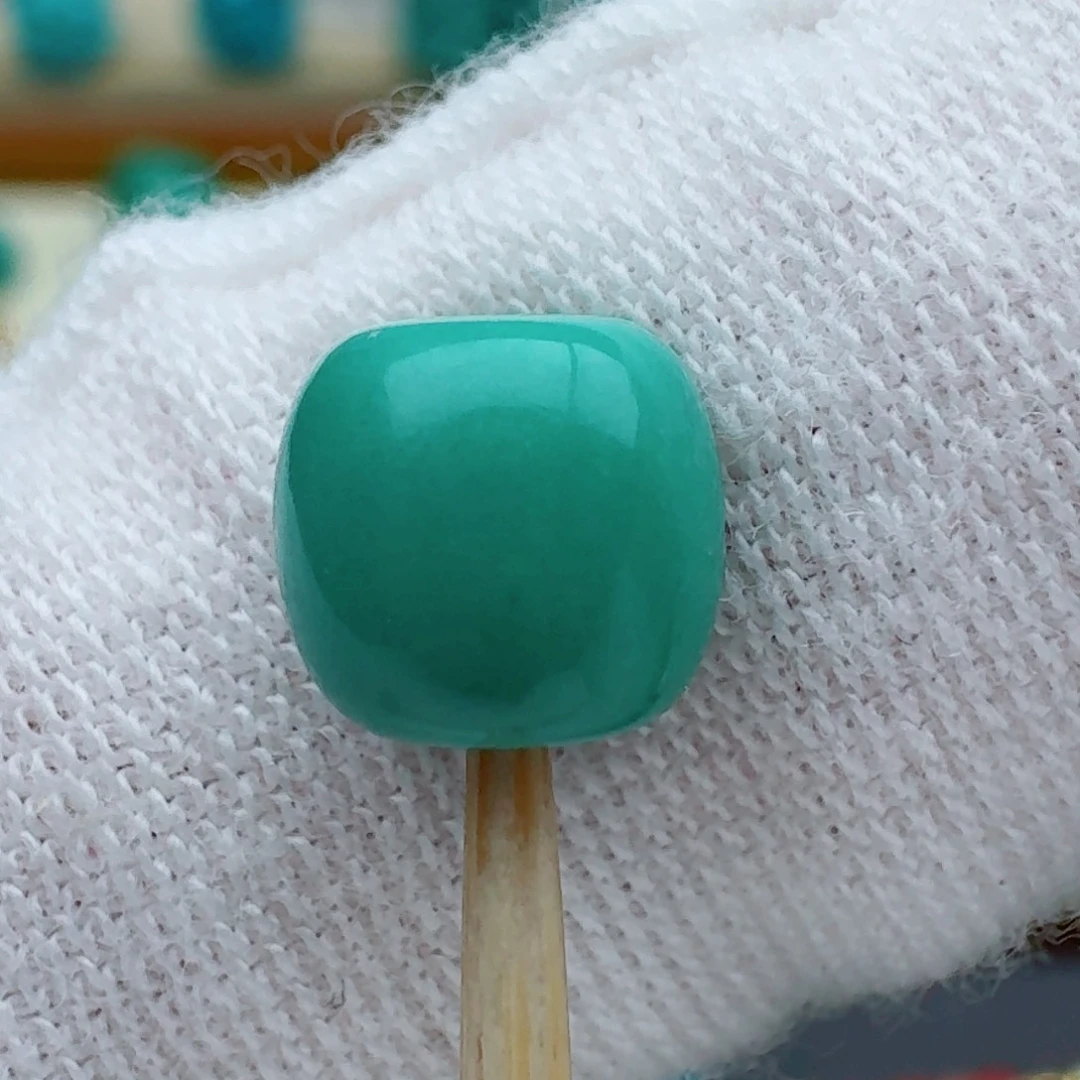 绿松石未镶嵌老型7.2