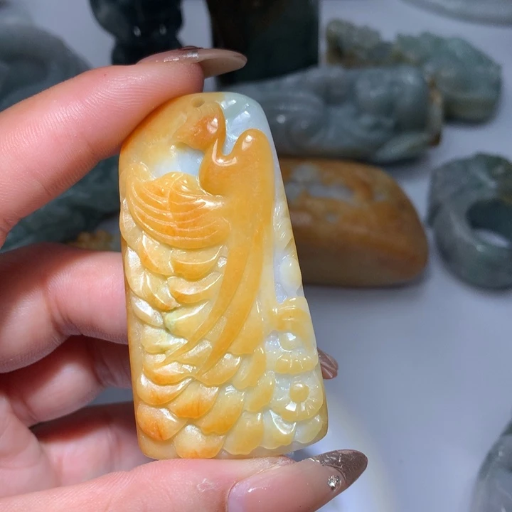 翡翠未镶嵌颈饰保真天然A货翡翠