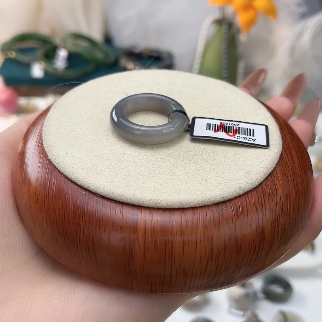 和田玉未镶嵌戒指灰色轮胎16.1v2