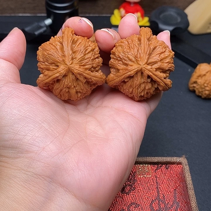 宁***远把件文玩核桃白奔