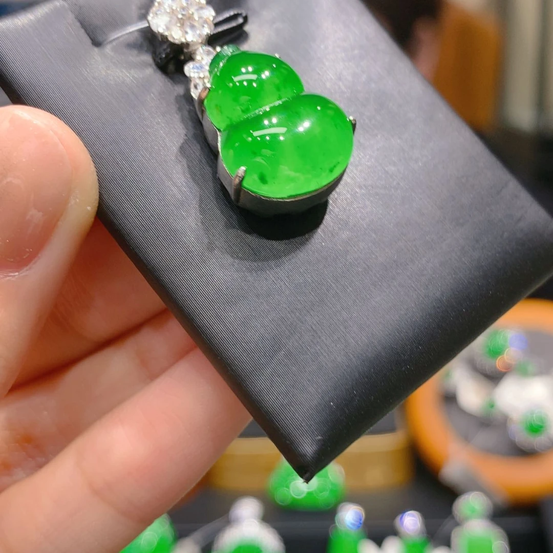 【闪购商品】颈饰银S925镶嵌翡翠2柒姐