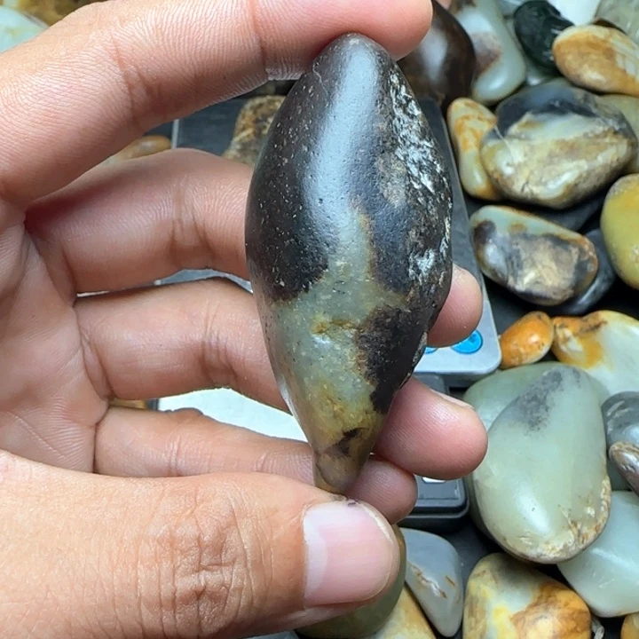 未镶嵌和田玉（子料）珠宝奇石知****道