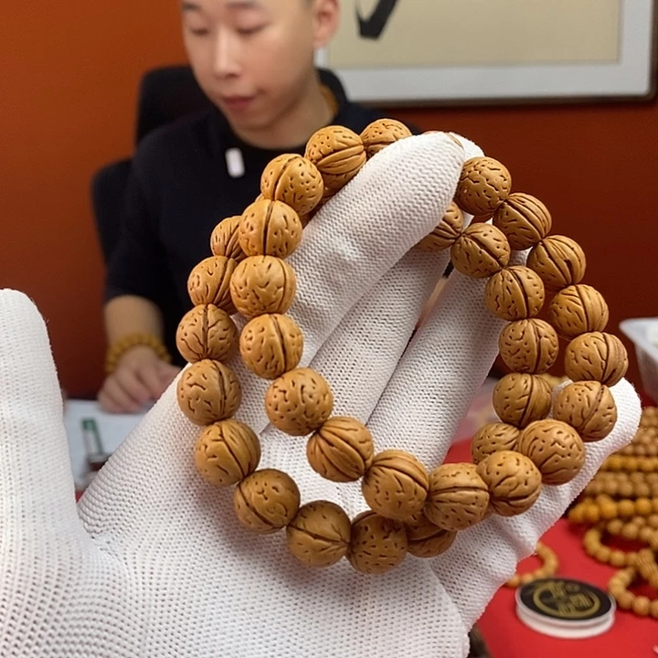 手串桃核15 油皮13 （尺寸误差0.5之间）
