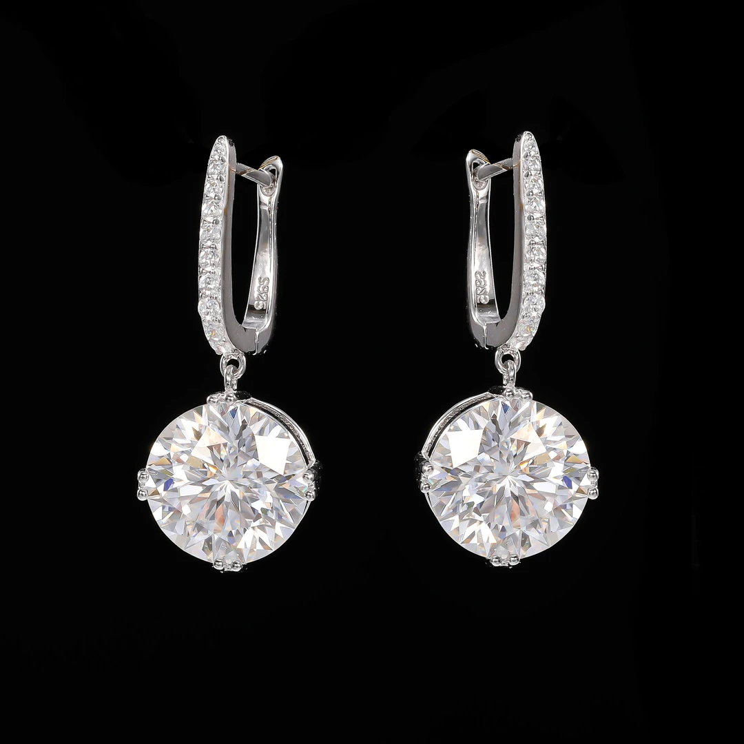 925银莫桑石耳饰 ——木木（SY5838）MR-0692B 5克拉莫桑 经典耳饰