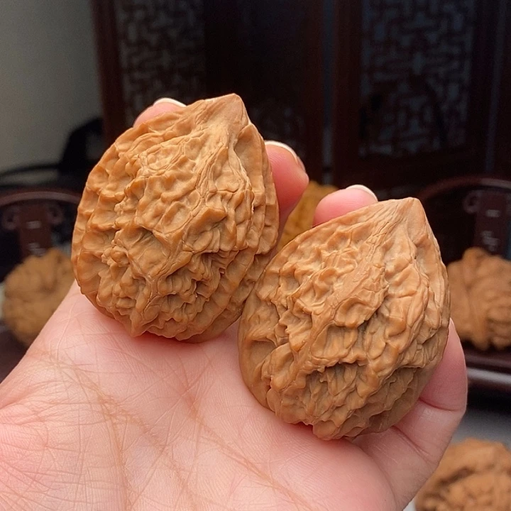 木质类吊坠鸡心38尺