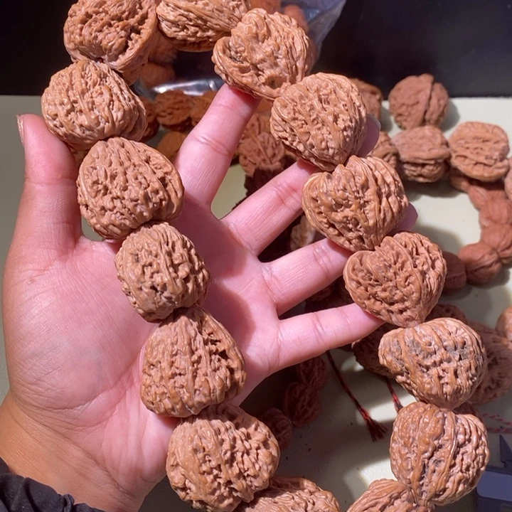 手串文玩核桃……59