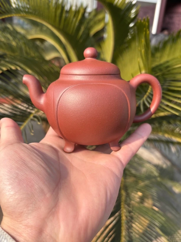 宜兴紫砂壶 鼎盛四方 原矿紫泥 精工半手手制作 280cc 内推出水