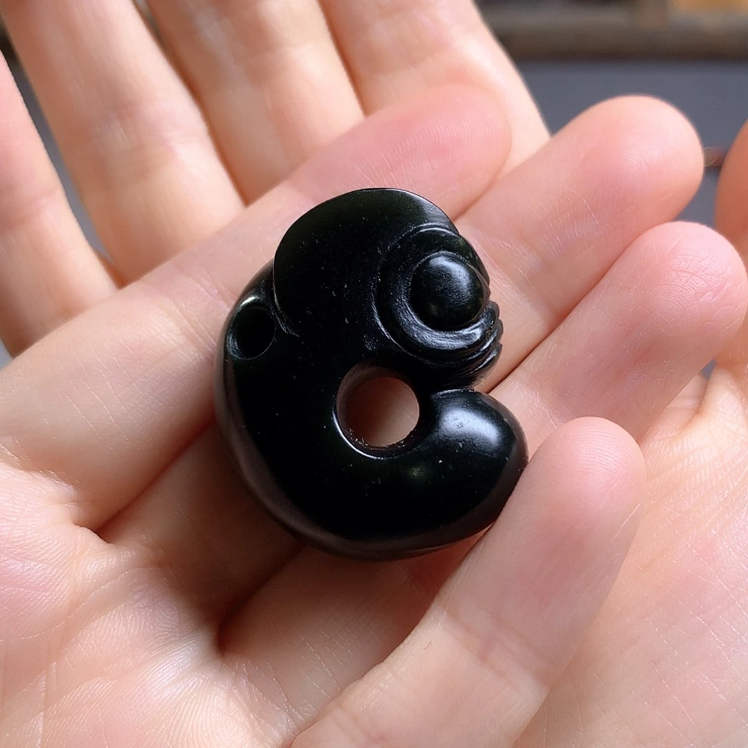 岫岩河磨玉（透闪石质玉）未镶嵌挂件