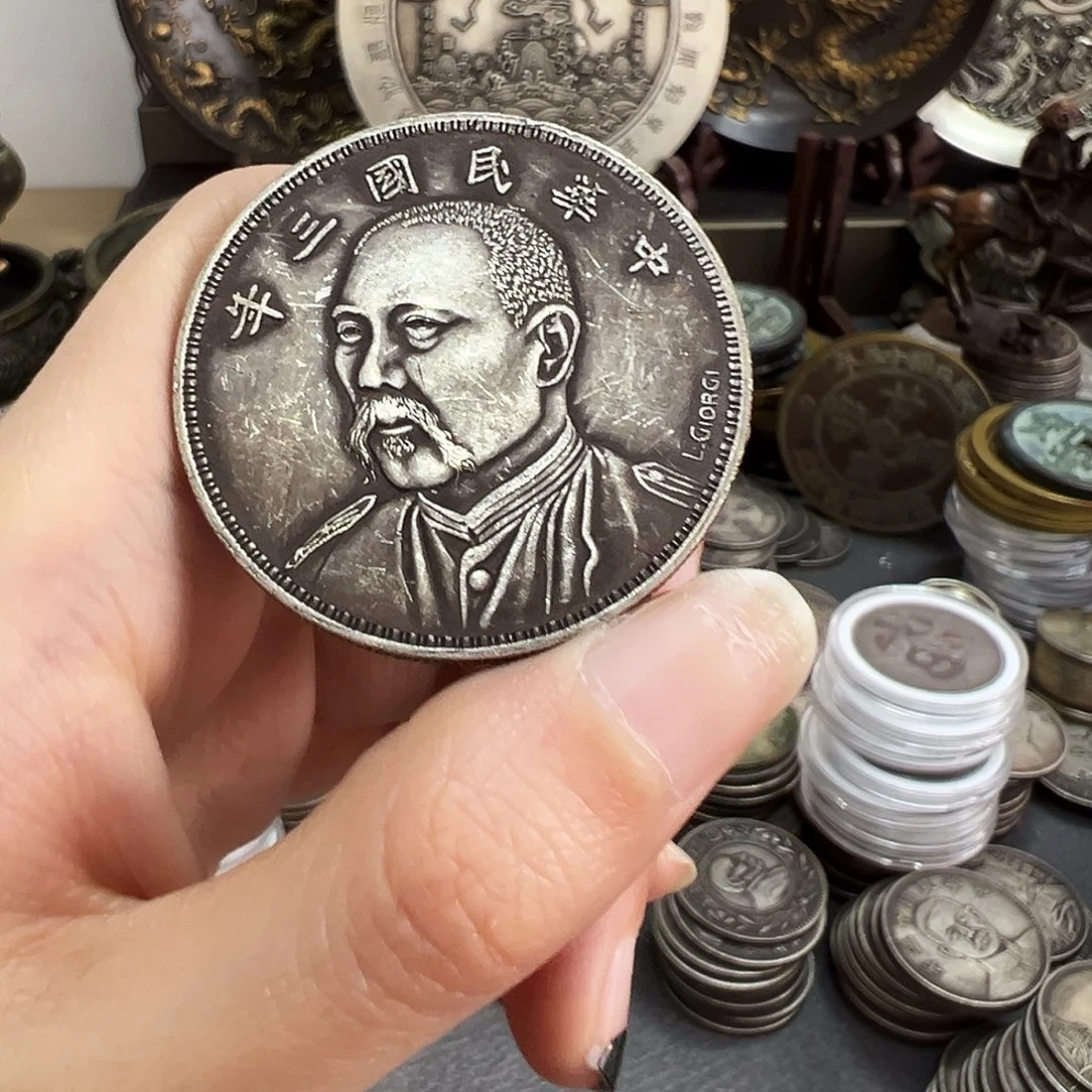 金属复古风格摆件