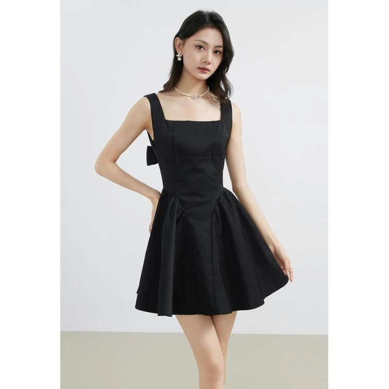 爱客无袖方领南法解构蝴蝶结连衣裙小众赫本风ya25215l001