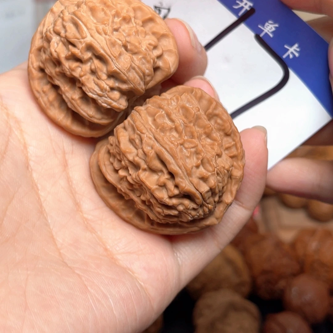 桃核吊坠全品三角白40+尺寸y