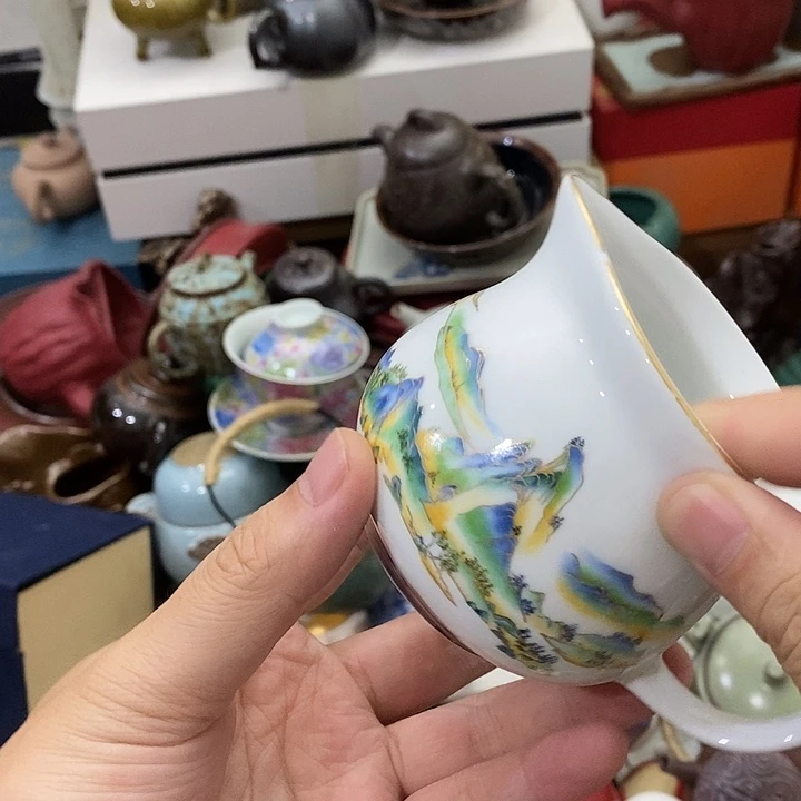 陶瓷艺术品及陶瓷壶壶