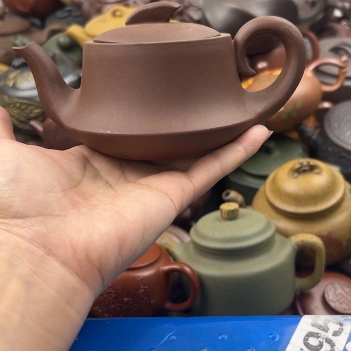 紫砂茶壶盖子不平
