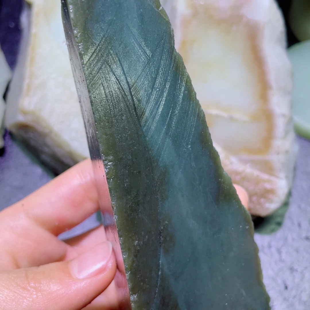 和田玉未镶嵌珠宝半成品