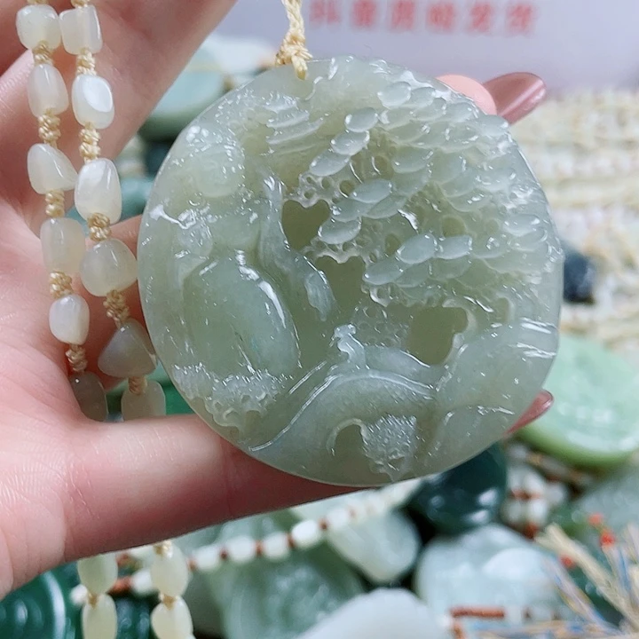颈饰未镶嵌和田玉