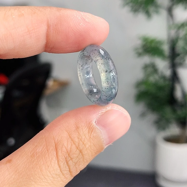 翡翠未镶嵌戒指3号