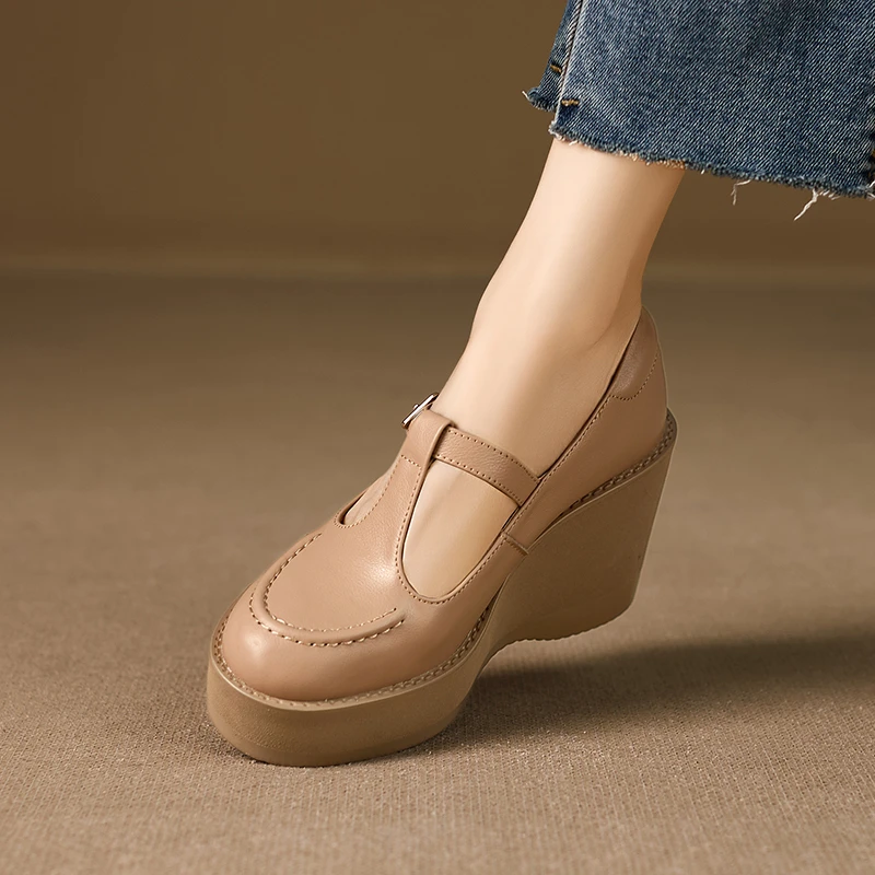 时尚百搭皮鞋休闲厚底坡跟鞋新款软皮舒适软底高跟女鞋单鞋圆头