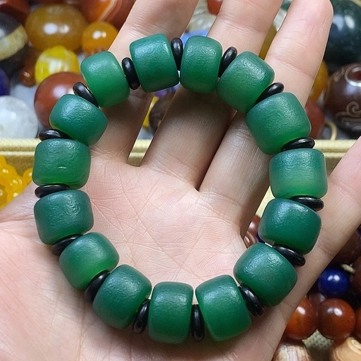 未镶嵌颈饰玛瑙/玉髓