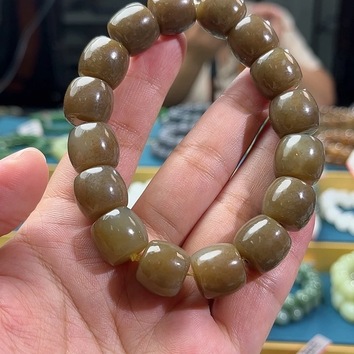 手链未镶嵌和田玉新疆切末全糖卡14直切