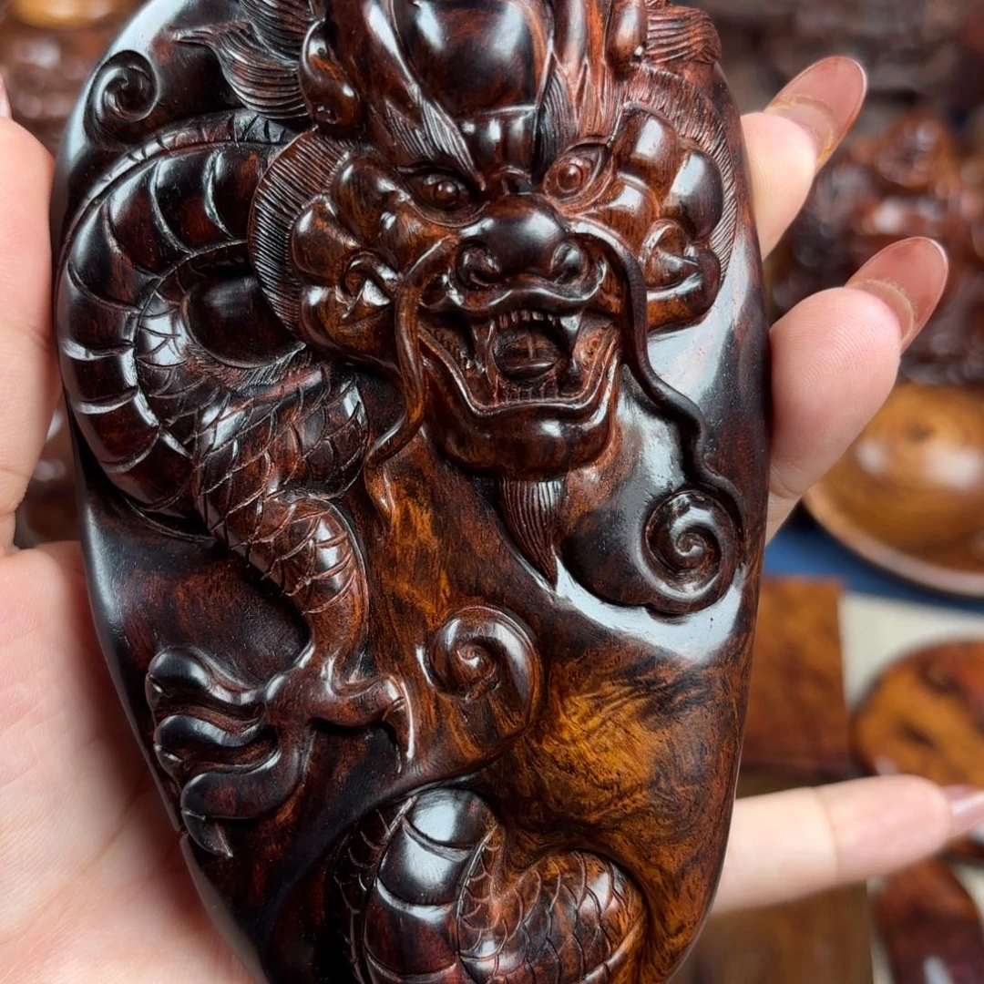 仁***湖吊坠黄花梨/降香黄檀