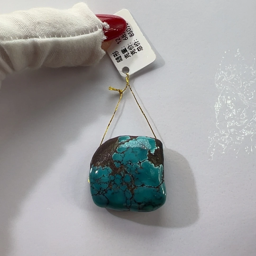 绿松石未镶嵌挂件