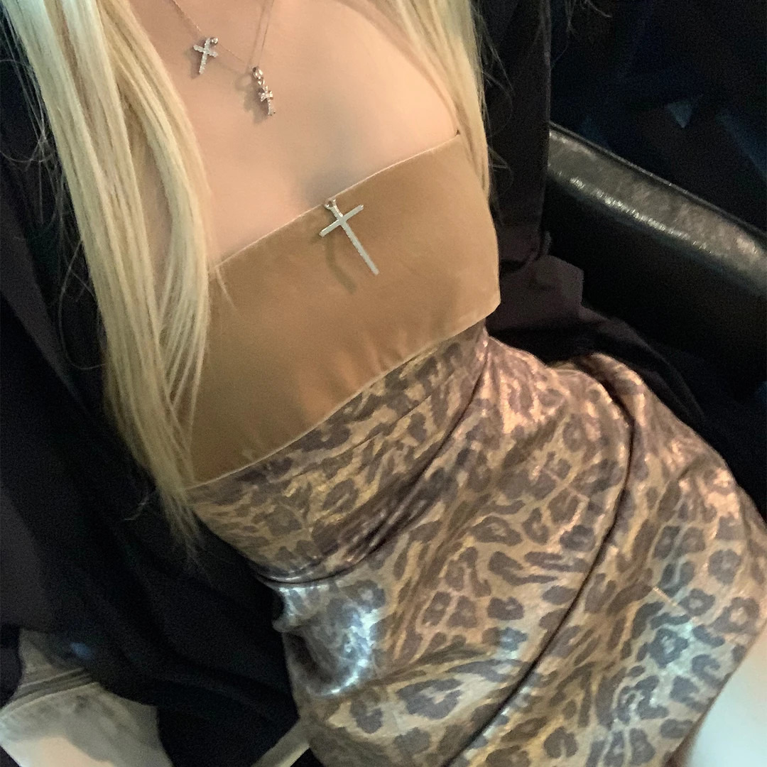 Rase le sol ‘Miss Leopard’豹纹抹胸连衣裙修身收腰包臀短裙