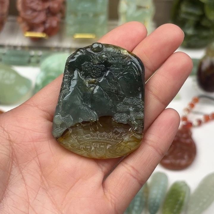 蛇纹石玉未镶嵌颈饰建****装