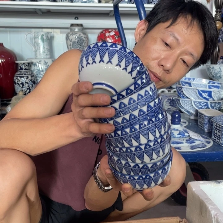 陶瓷083，八个一组，高温手绘釉下彩000