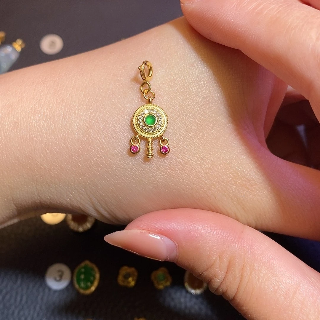 翡翠银S925镶嵌颈饰翡翠