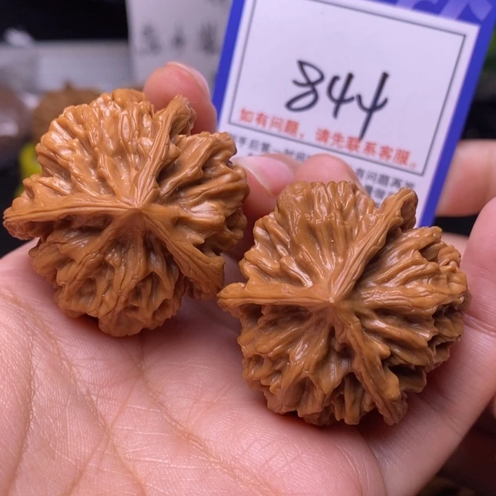 文玩核桃把件40帝王三棱844