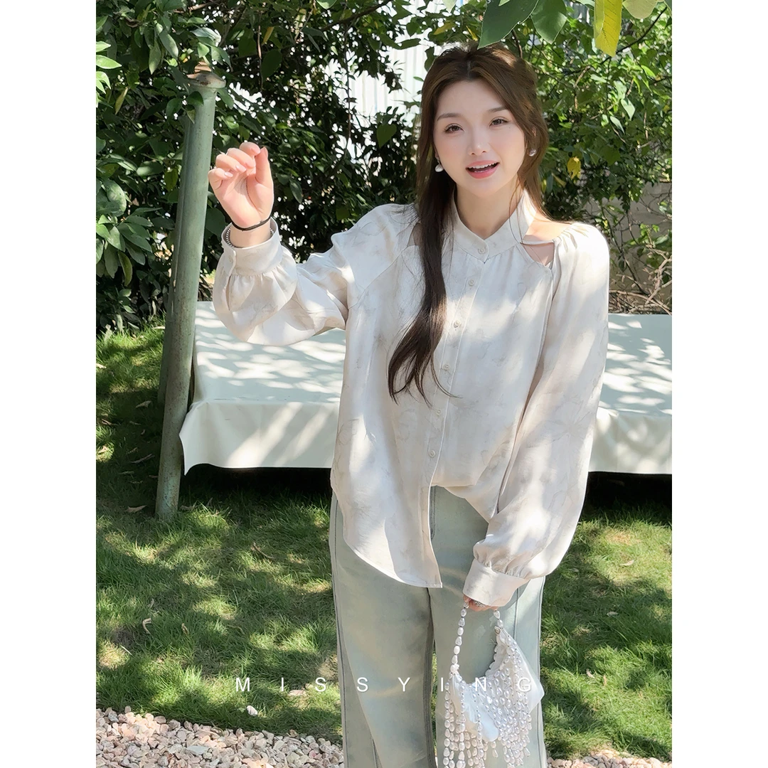应小姐【迷雾蝴蝶】微胖大码秋季显瘦设计休闲宽松薄款长袖露肩衬衫