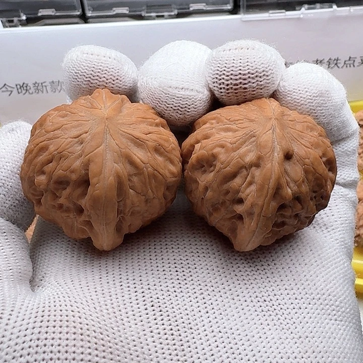 文玩核桃把件铁锤