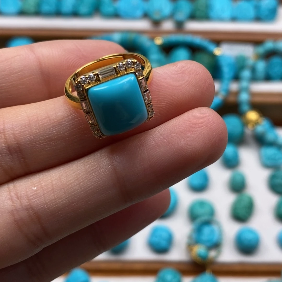 绿松石颈饰18K金镶嵌