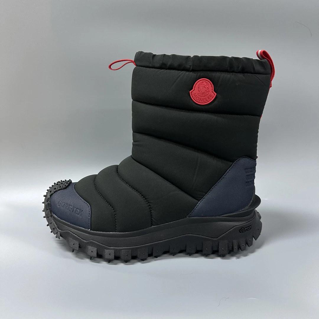 MONCLER/蒙口 mo087 黑蓝面包靴 休闲百搭
