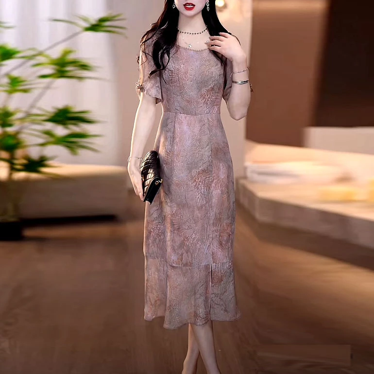 轻羽丝时尚气质优雅礼服裙2025夏季新款洋气减龄修身显瘦连衣裙女