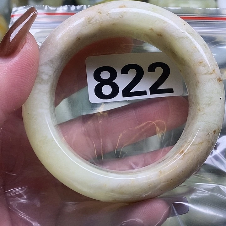 快***生蛇纹石玉未镶嵌手镯