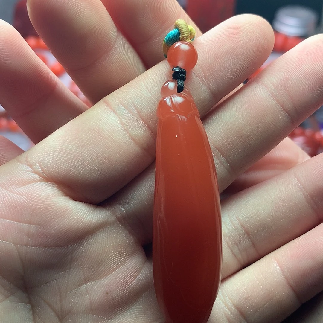 南红玛瑙未镶嵌1玉兰花吊坠