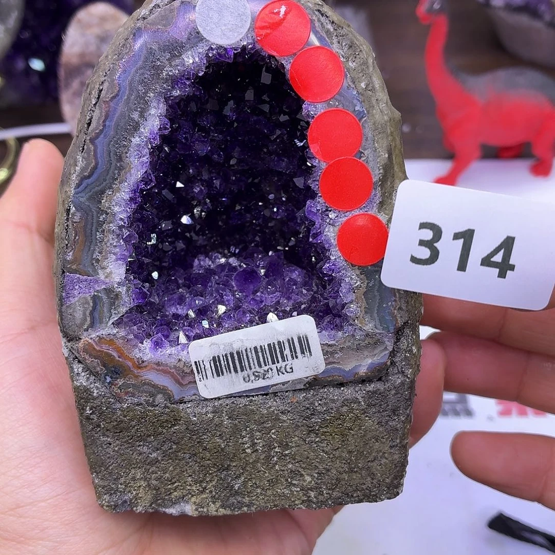 紫晶大型摆件（非配饰）未镶嵌