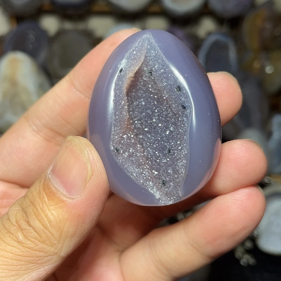 未镶嵌水晶大型摆件（非配饰）