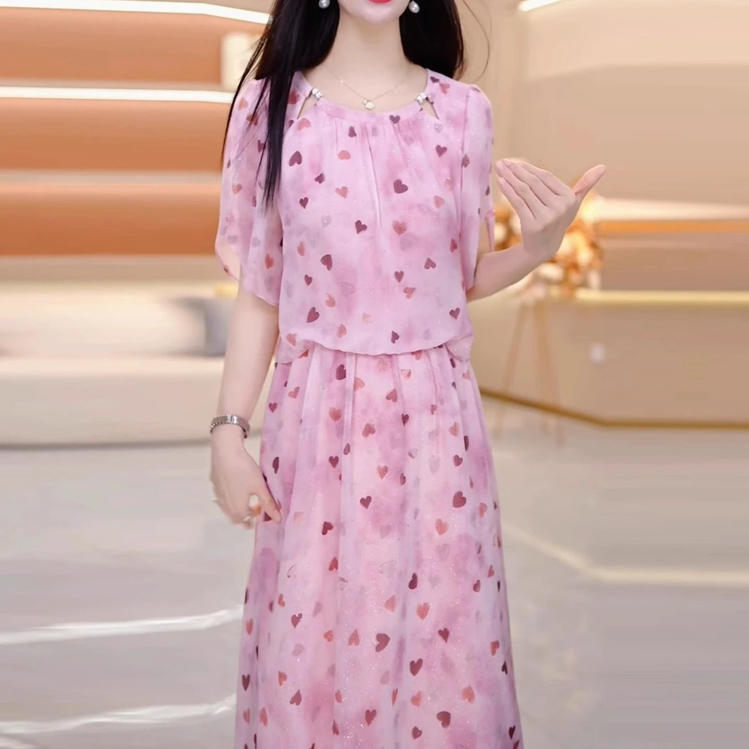 2025爱心气质时尚显瘦夏季裙子新款度假连衣裙假二件简约