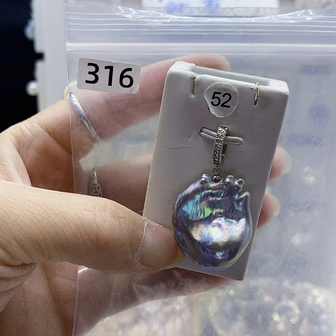 颈饰合金淡水珍珠