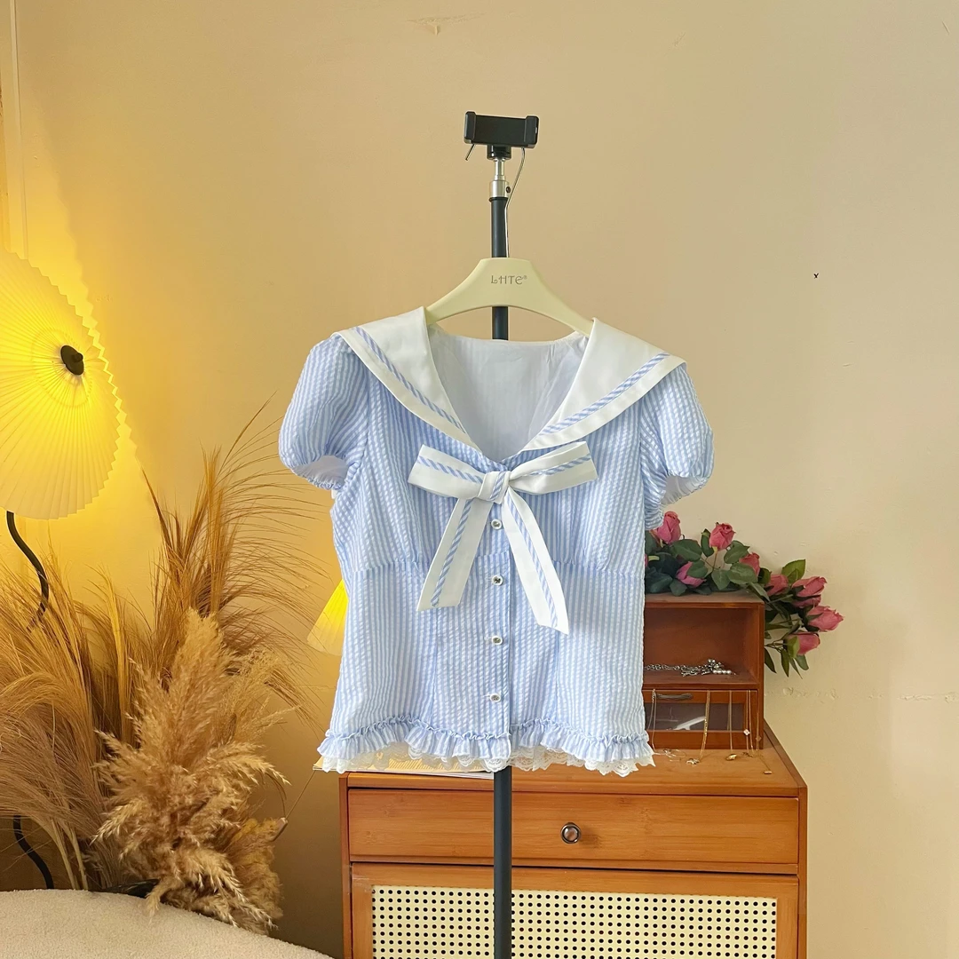 青青大码女装 新款设计感蓝条纹水手海军领蝴蝶结蓝色上衣C5684