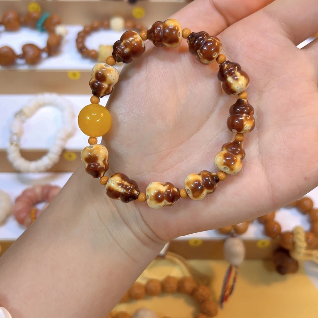 手串星月菩提紫金鼠葫芦花皮