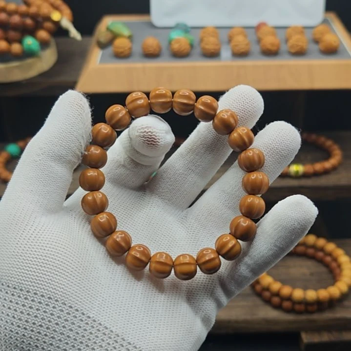 猴头核桃吊坠猴头鲨鱼