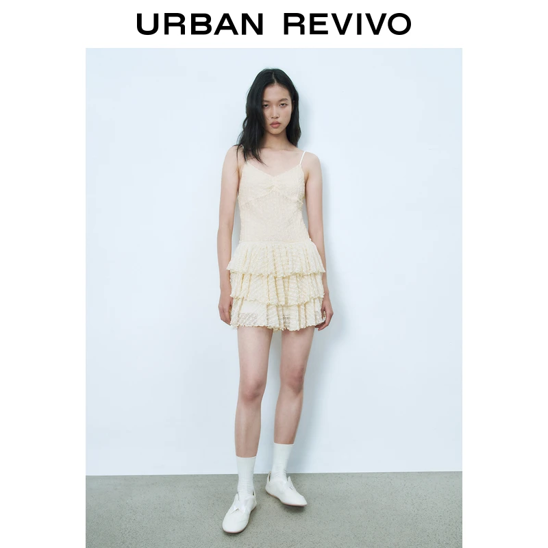 UR2025春季新款女装波嬉风浪漫蕾丝叠层吊带连衣裙UYL750010