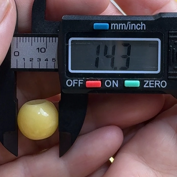未镶嵌琥珀裸石09杂