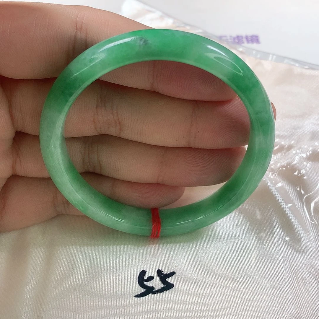 翡翠手镯未镶嵌331号