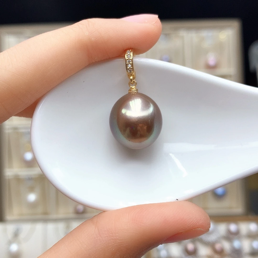 淡水珍珠合金颈饰
