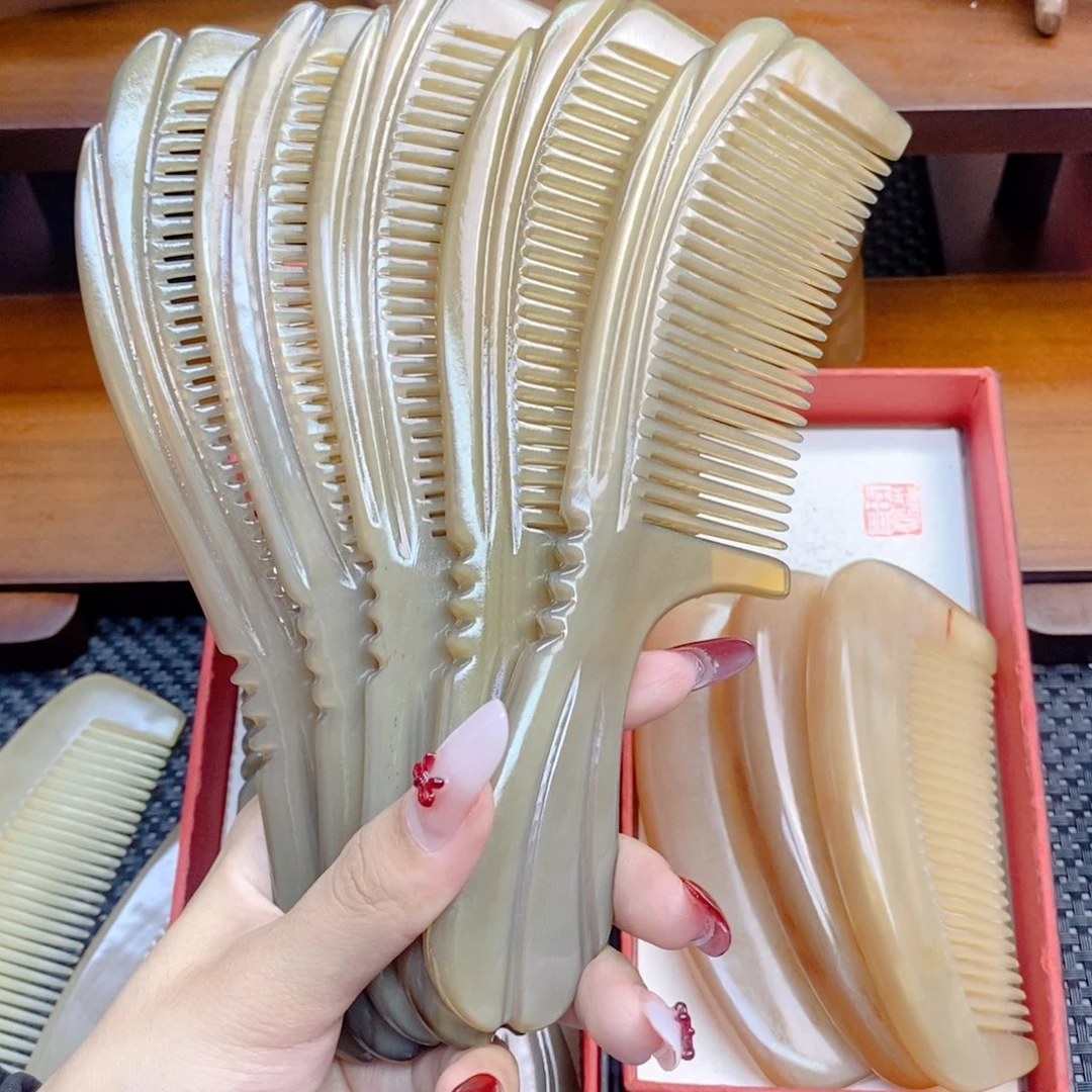 纯手工制作纯牛角梳子