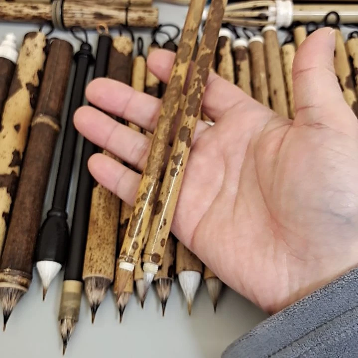 湘妃竹缠绢狼羊豪和狼毫各一支